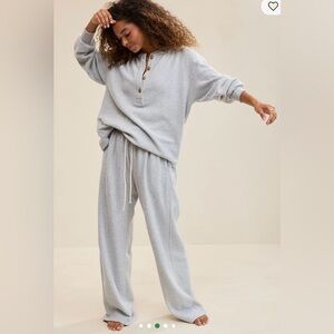 Aerie Light Gray Sherpa Henley and Trouser SET